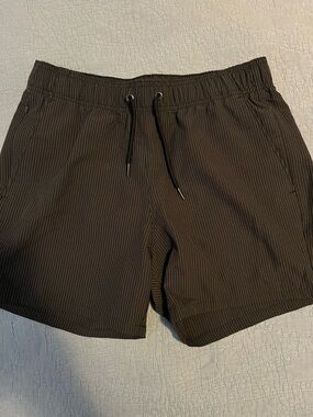 Hollister Seersucker Swim Trunks 5”